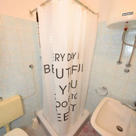 ゲストハウス Smilje オレビック